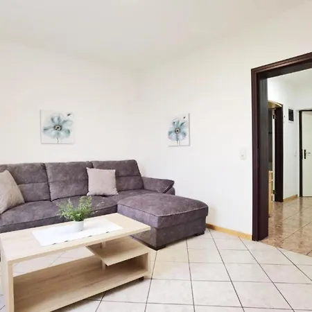 Sanja - One Bedroom With Balcony And Sea View 4 *