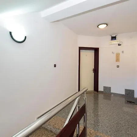 Sanja - One Bedroom With Balcony And Sea View 4 Daire